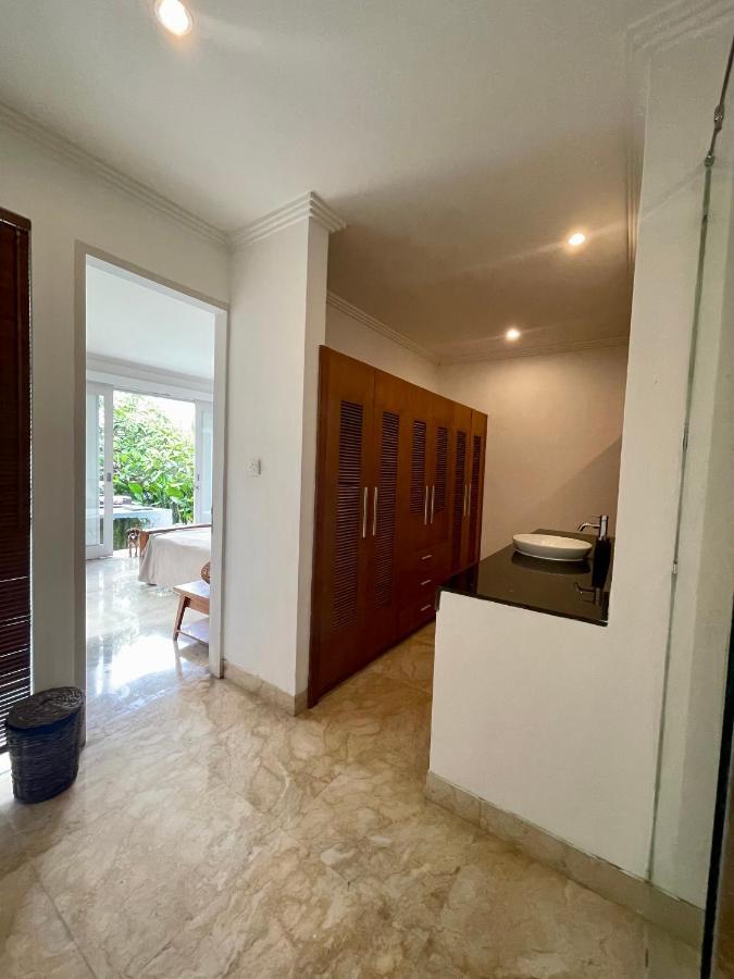 Private Suite In A Kids Friendly Big Shared Villa In Canggu Экстерьер фото