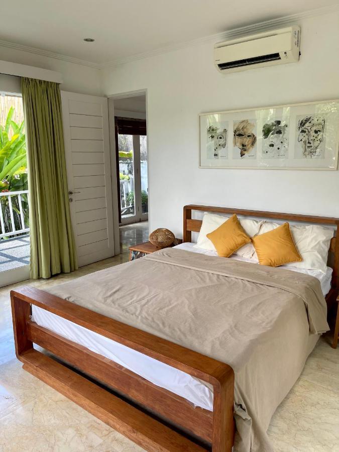 Private Suite In A Kids Friendly Big Shared Villa In Canggu Экстерьер фото